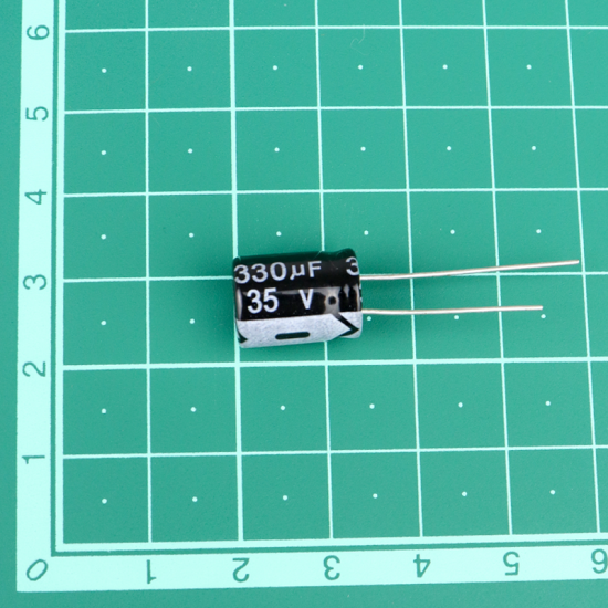 220 uF 50V Through Hole Electrolytic Capacitor (Pack of 10)