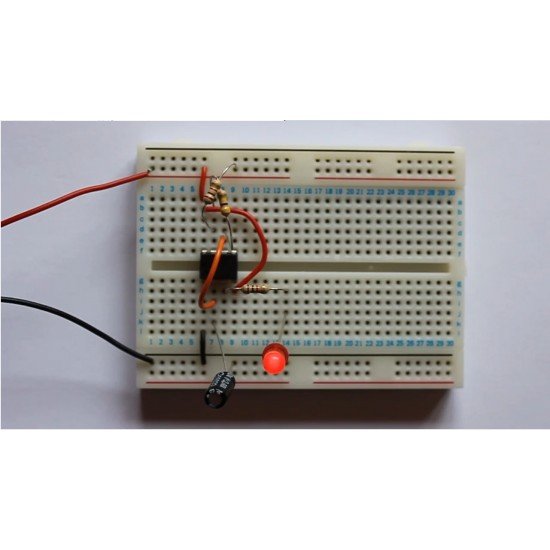  LED Flasher Circuit Kit - IC 555 Timer